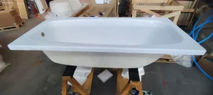 Акриловая ванна BelBagno BB102-160-70