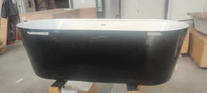 Акриловая ванна BelBagno BB14-NERO/BIA