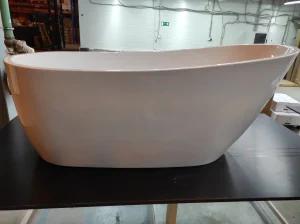 Акриловая ванна BelBagno BB15