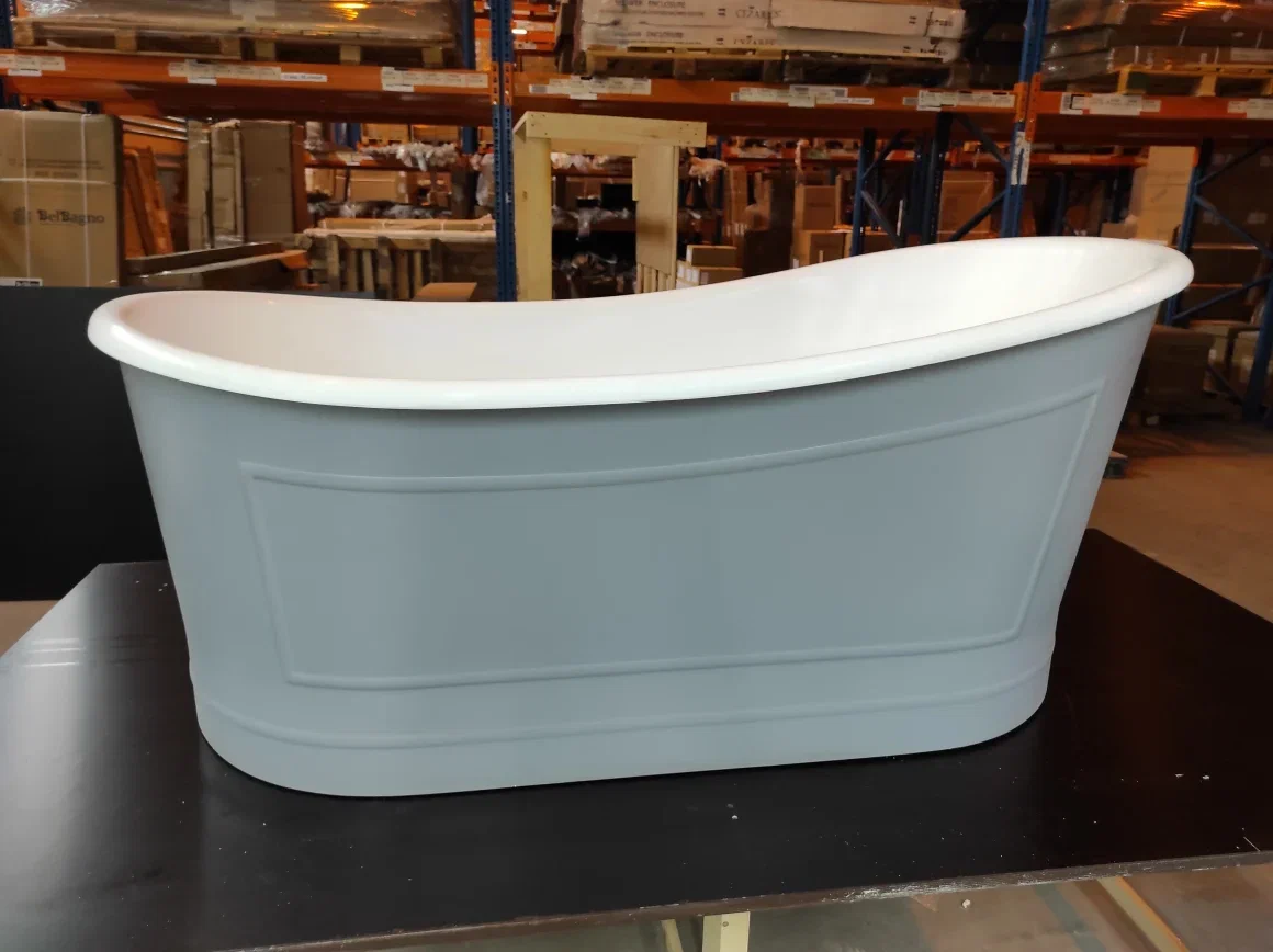 Акриловая ванна BelBagno BB32-CF36