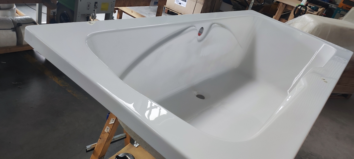 Акриловая ванна BelBagno BB104-180-80 — изображение 3