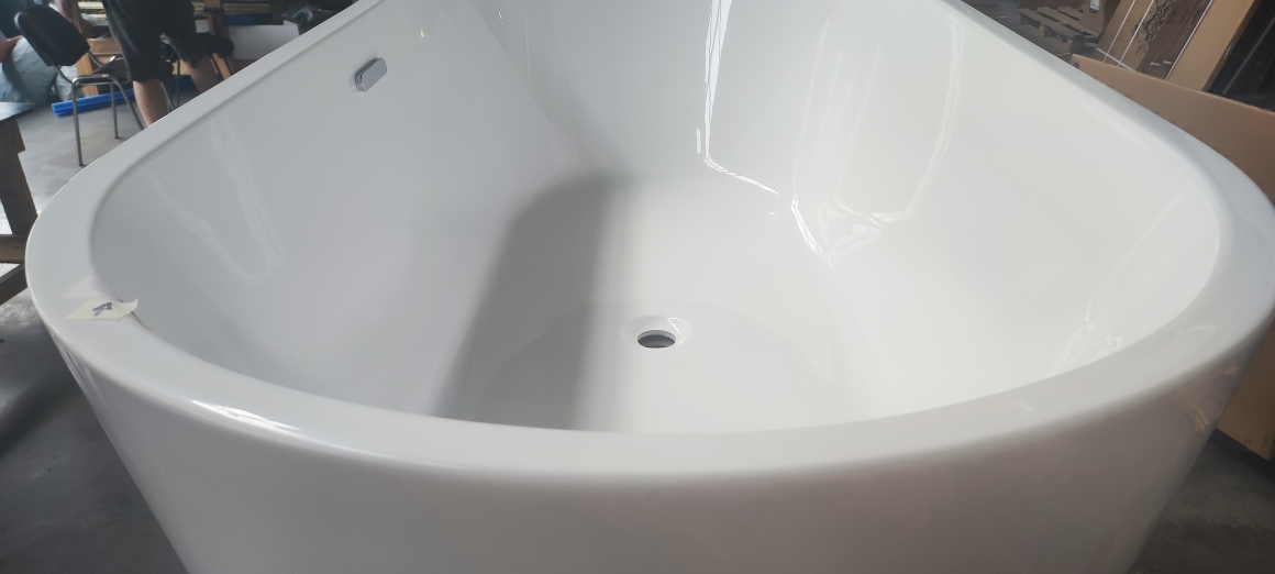 Акриловая ванна BelBagno BB306-1775 — изображение 5